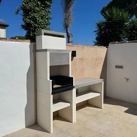 Con Piscina Holiday home *